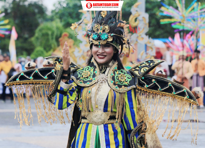 Pawai Budaya di Hari Jadi Kabupaten Bintan ke-74